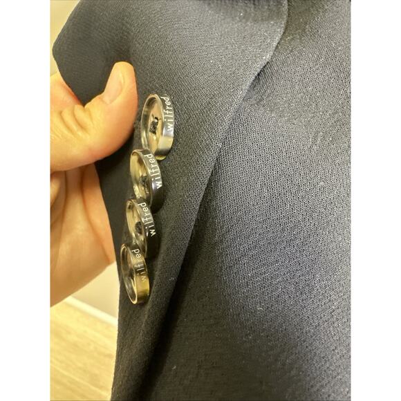 Wilfred Aritzia Oversized Blazer Women’s 8 Black Double Button Preppy Old Money - Picture 3 of 11
